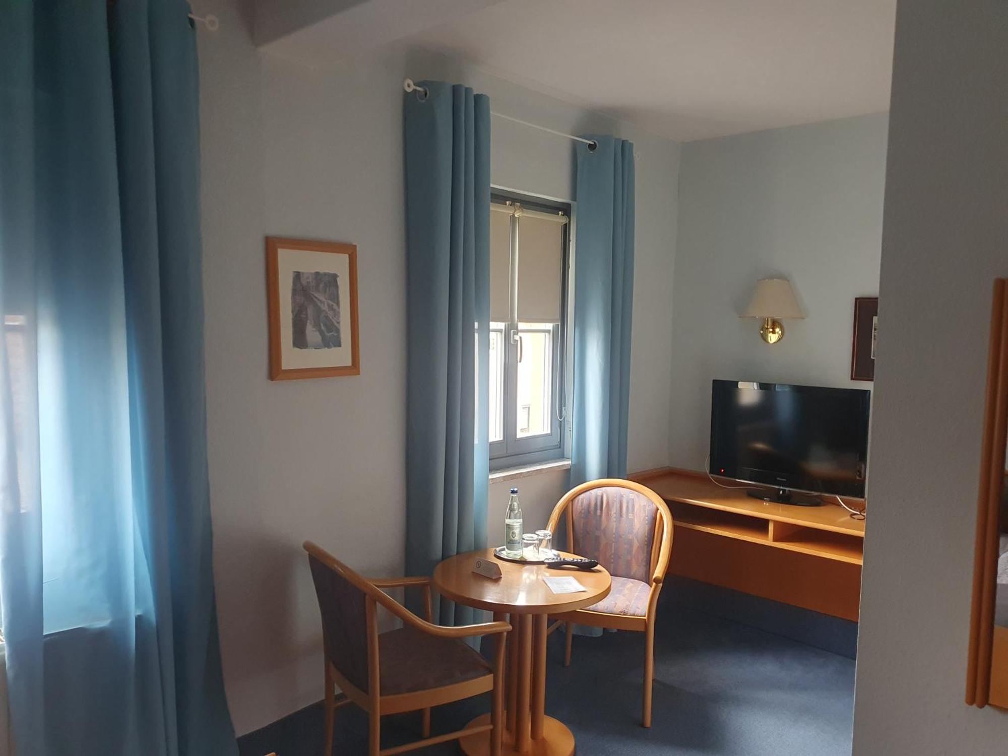 Gasthaus Krone Wiesentheid Buitenkant foto
